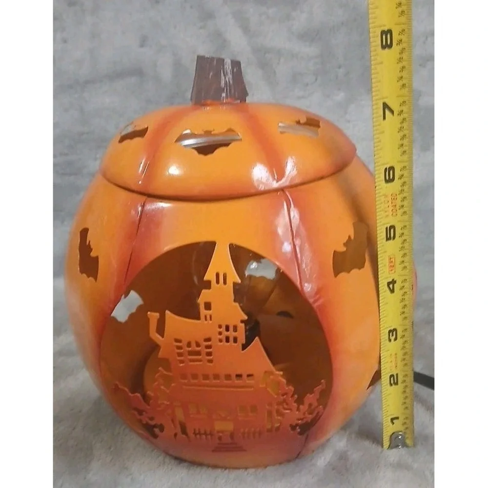 Scentsy‎ Pumpkin Warmer Carved Metal Haunted House Bats Halloween Paranormal